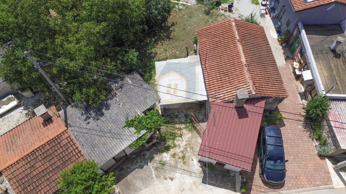 img-property