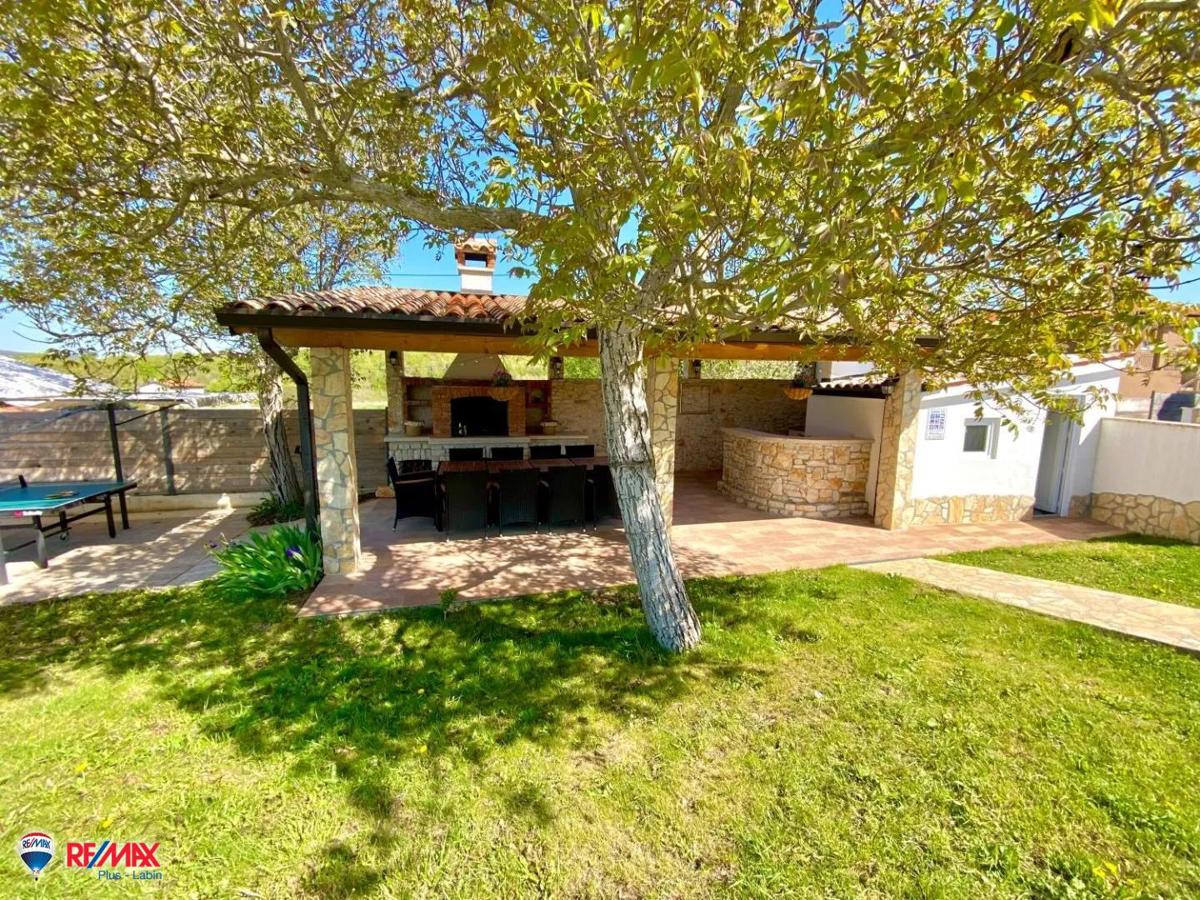 img-property