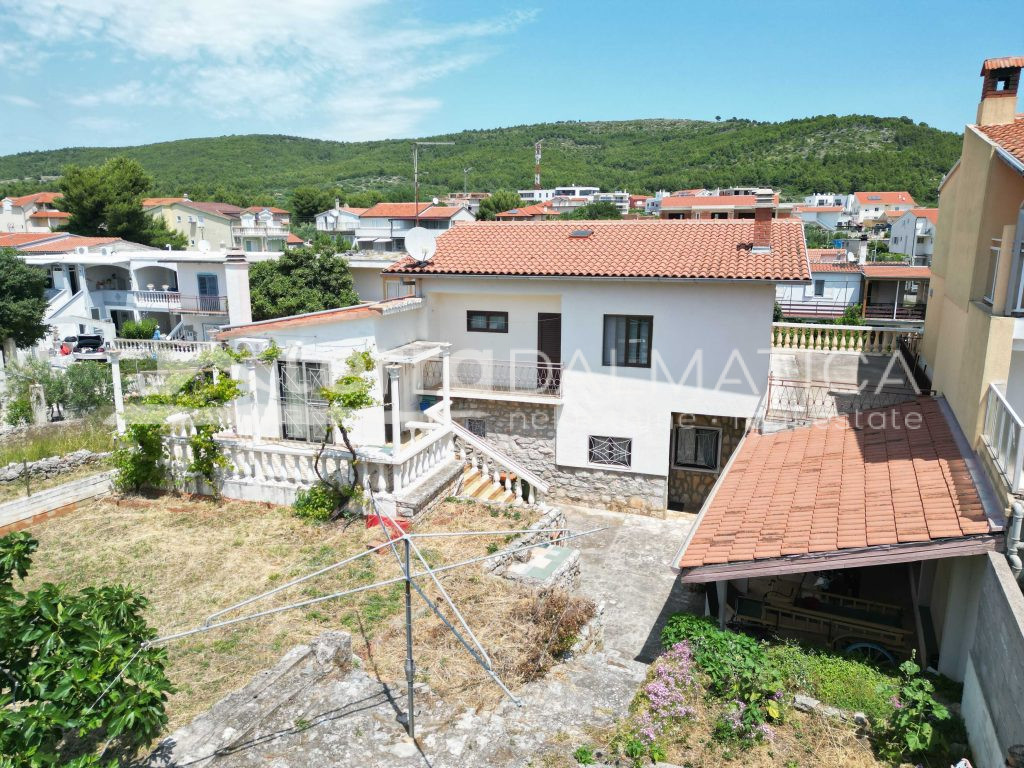 img-property