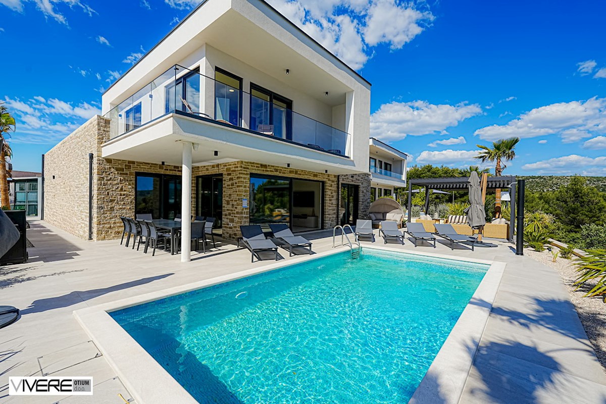 img-property